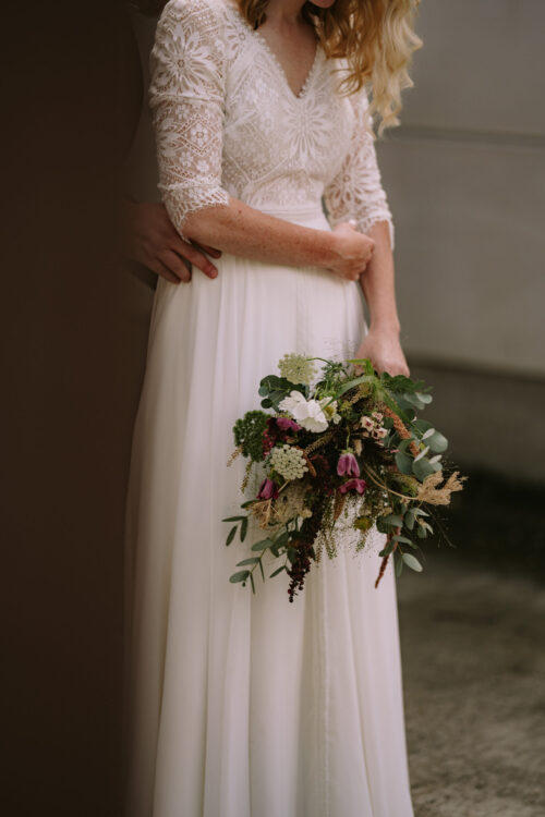 huwelijk-bruidsboeket-duurzame-bloemen-veldbloemen