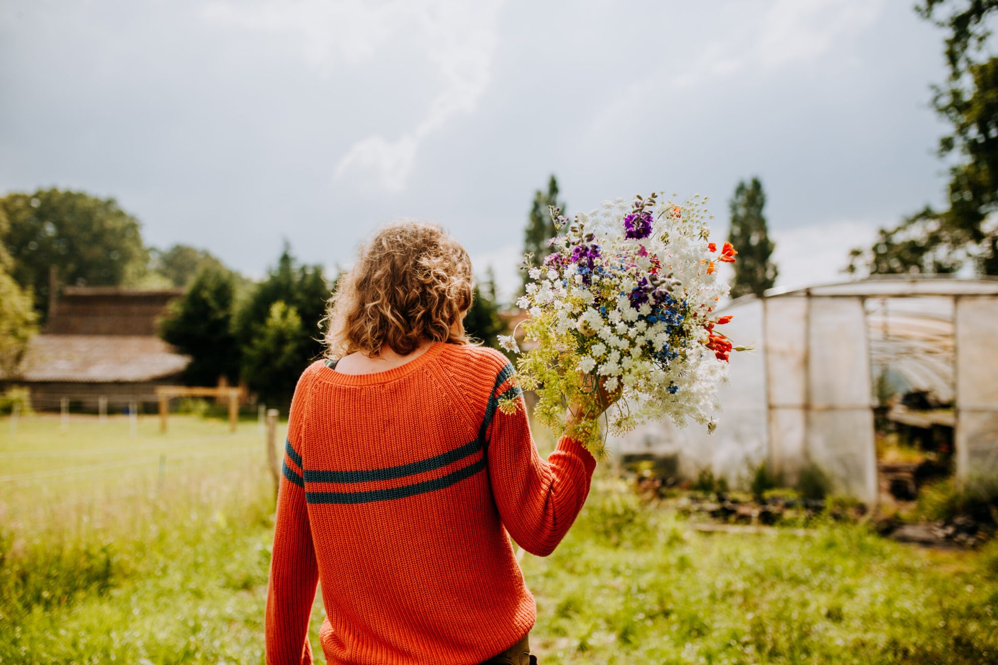 veldboeket-natuurlijke-bloemen-bloemenabonnement-boeket